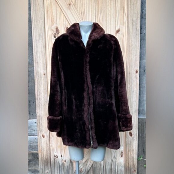 Vintage Deep Rich Brown Mid Length Zip Mouton Lamb Fur Swing Coat~M~ - Picture 1 of 6
